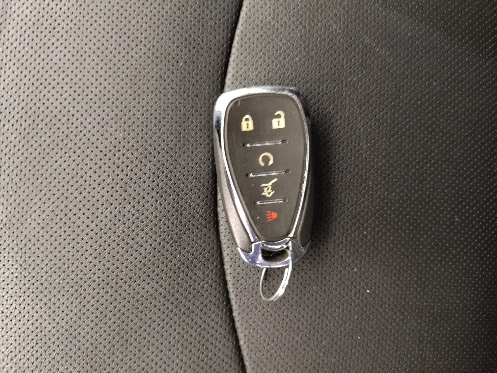 2021 Chevrolet Equinox in Topeka, KS 66611 - 18136638 32