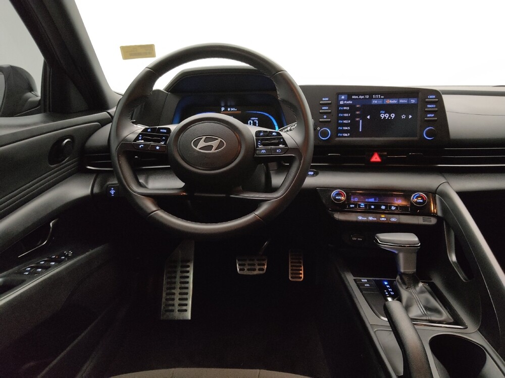 2025 Hyundai Elantra in Topeka, KS 66611 - 18136639 22