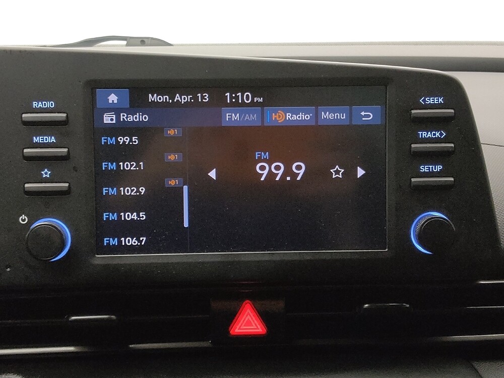 2025 Hyundai Elantra in Topeka, KS 66611 - 18136639 25