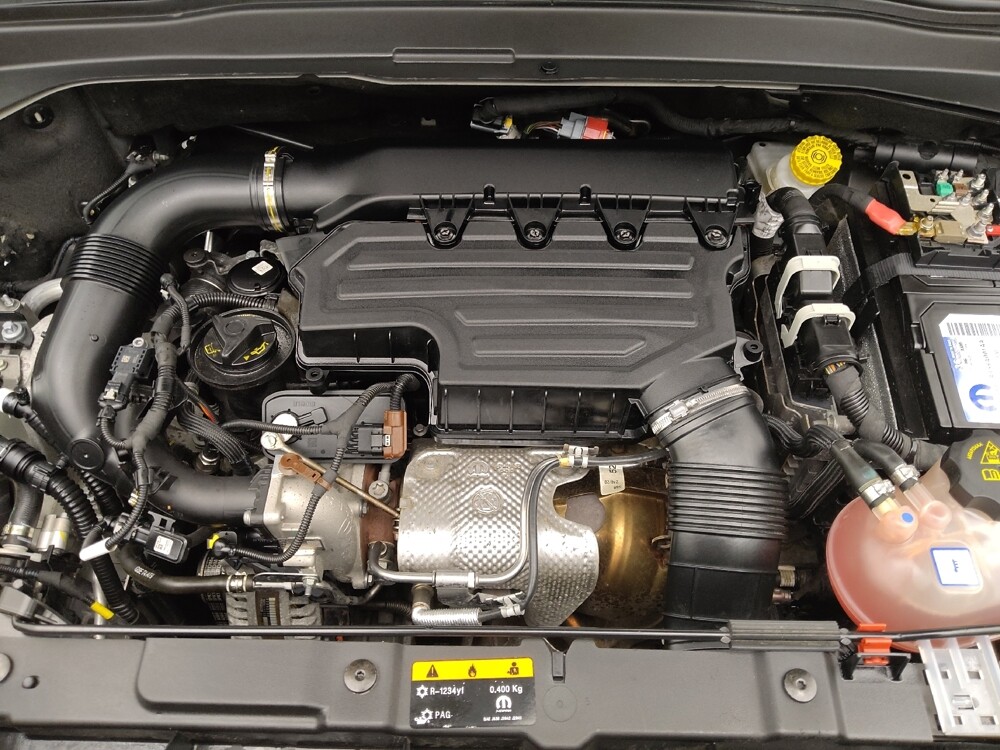 2021 Jeep Renegade in Topeka, KS 66611 - 18136643 30