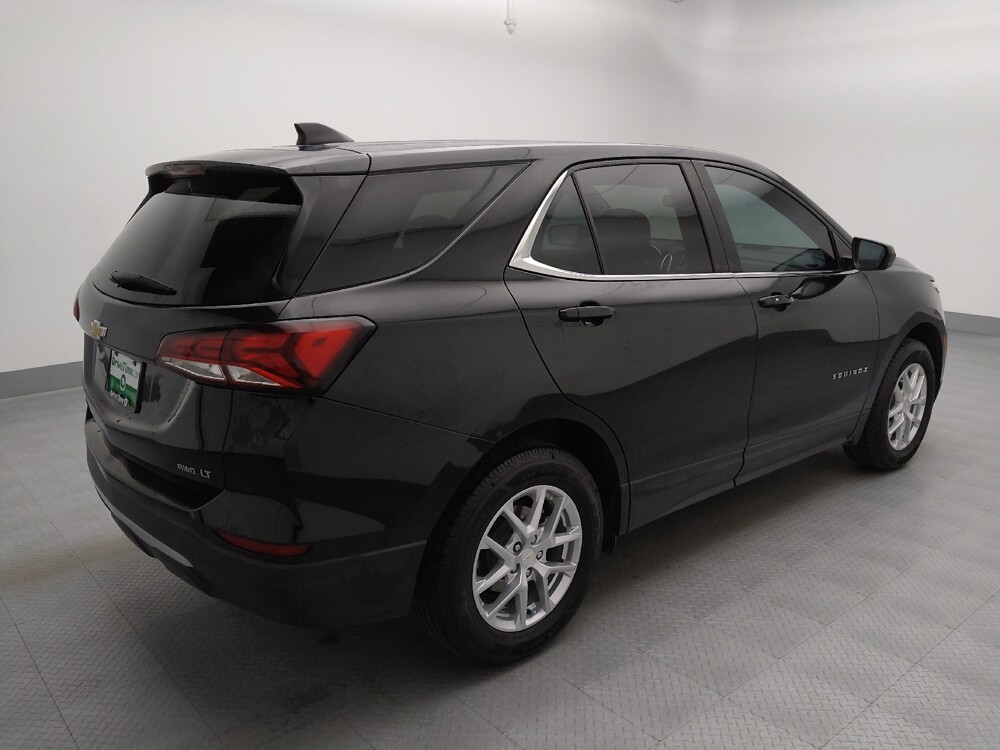2022 Chevrolet Equinox in Topeka, KS 66611 - 18136646 10
