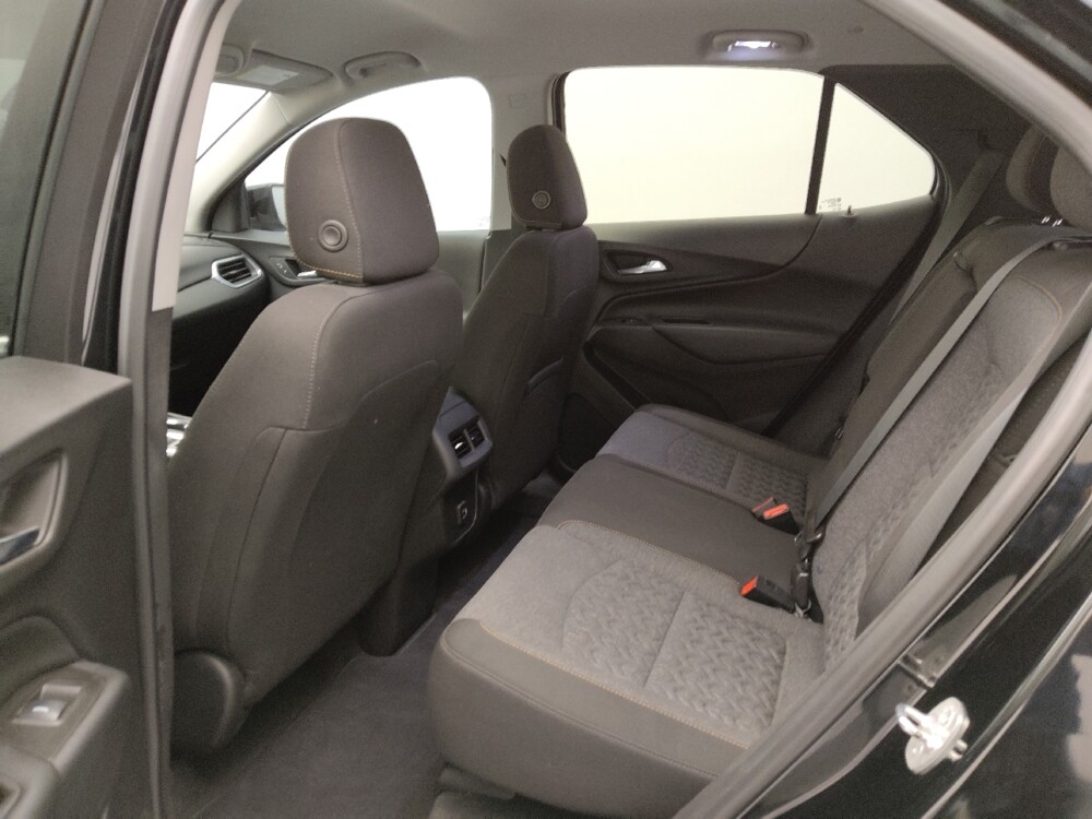 2022 Chevrolet Equinox in Topeka, KS 66611 - 18136646 18