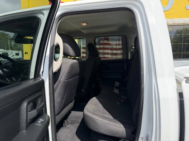 2019 RAM 1500 in Indianapolis, IN 46222-4002 - 18136647 6