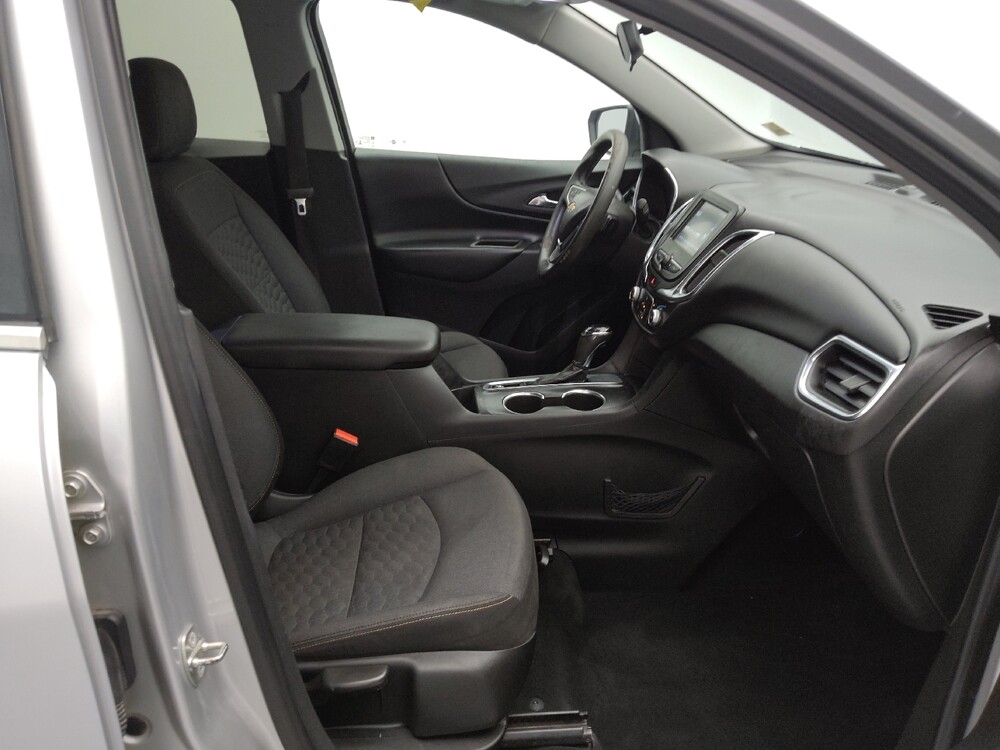 2018 Chevrolet Equinox in Topeka, KS 66611 - 18136654 21