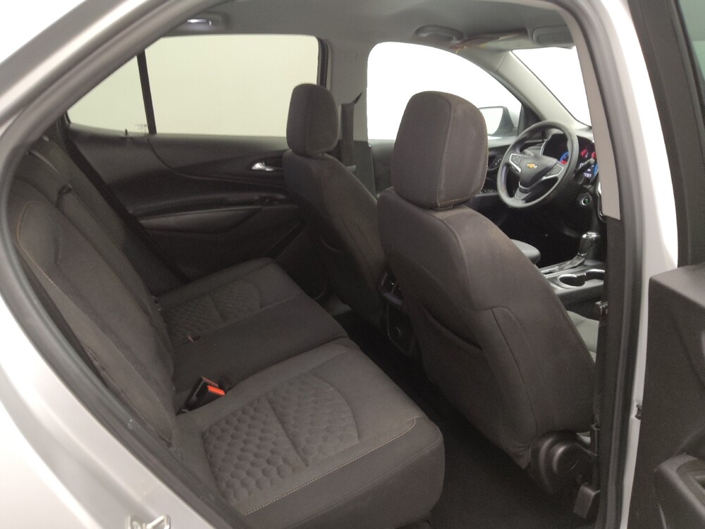 2018 Chevrolet Equinox in Topeka, KS 66611 - 18136654 19