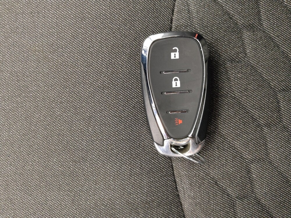 2018 Chevrolet Equinox in Topeka, KS 66611 - 18136654 32