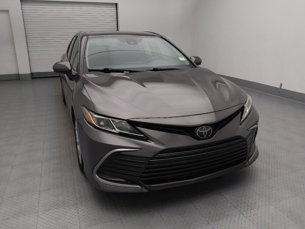 2021 Toyota Camry in Topeka, KS 66611 - 18136655 14