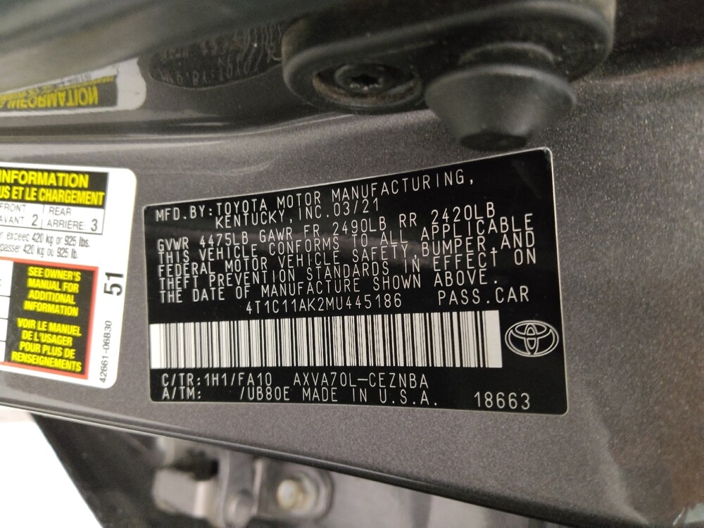 2021 Toyota Camry in Topeka, KS 66611 - 18136655 33