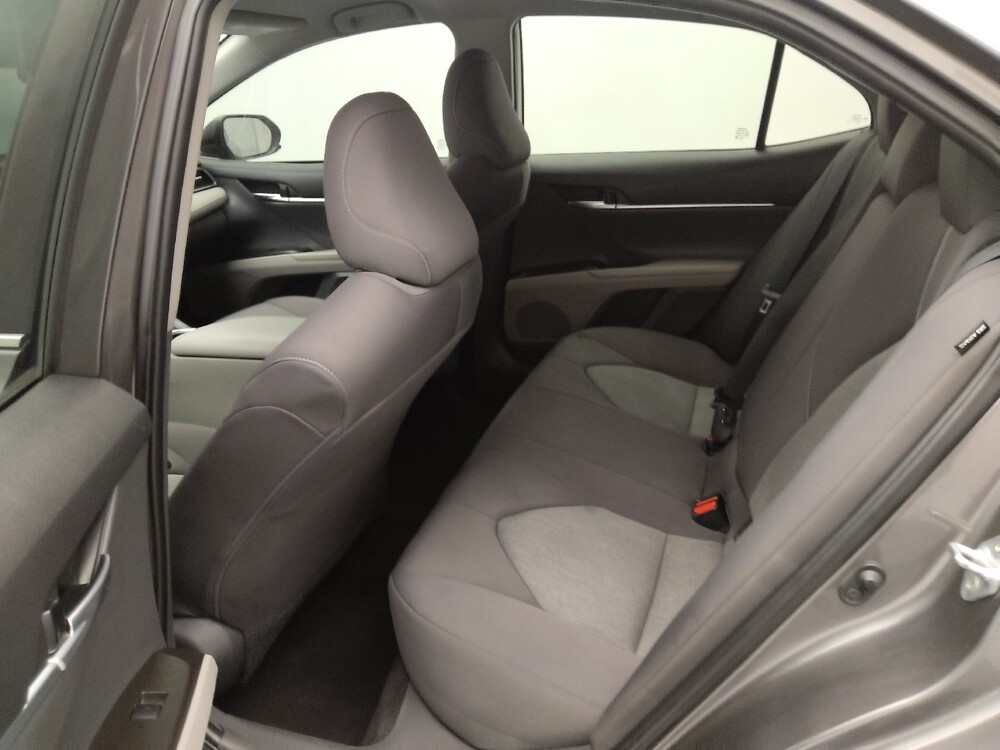2021 Toyota Camry in Topeka, KS 66611 - 18136655 18