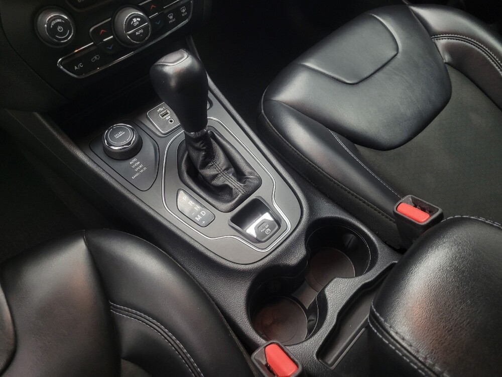 2019 Jeep Cherokee in Ft Wayne, IN 46805 - 18136662 26