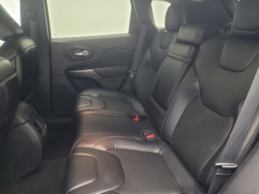 2019 Jeep Cherokee in Ft Wayne, IN 46805 - 18136662 18