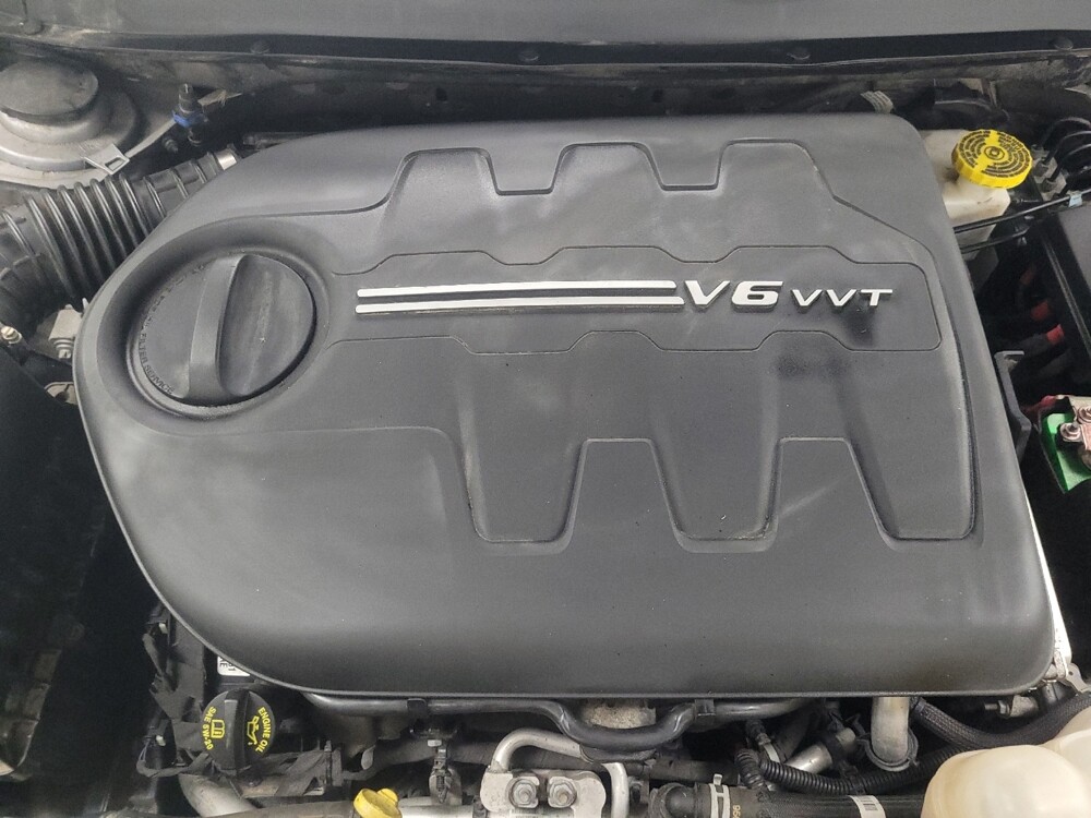 2019 Jeep Cherokee in Ft Wayne, IN 46805 - 18136662 30