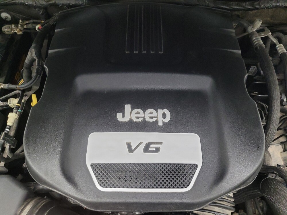 2017 Jeep Wrangler in Indianapolis, IN 46219 - 18136663 30