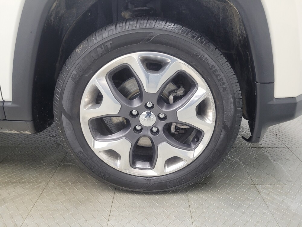 2020 Jeep Compass in Ft Wayne, IN 46805 - 18136664 31