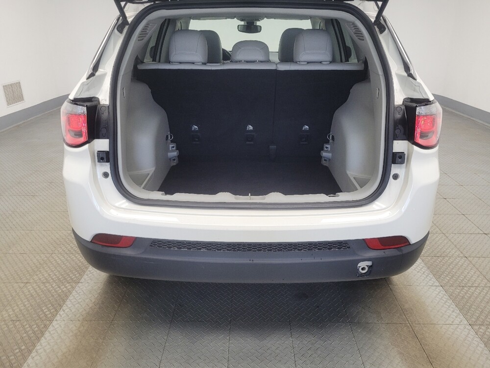 2020 Jeep Compass in Ft Wayne, IN 46805 - 18136664 29