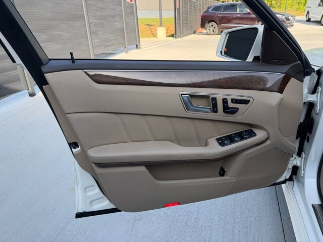 2013 Mercedes-Benz E 350 in Knoxville, TN 37920 - 18136668 7
