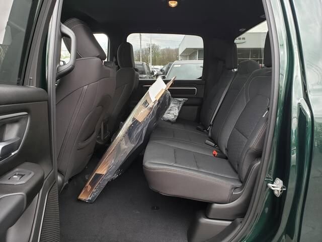 2026 RAM 1500 in Bedford, OH 44146 - 18136674 7