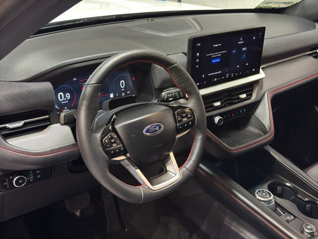 2026 Ford Explorer in Burlington, WI 53105 - 18136686 20