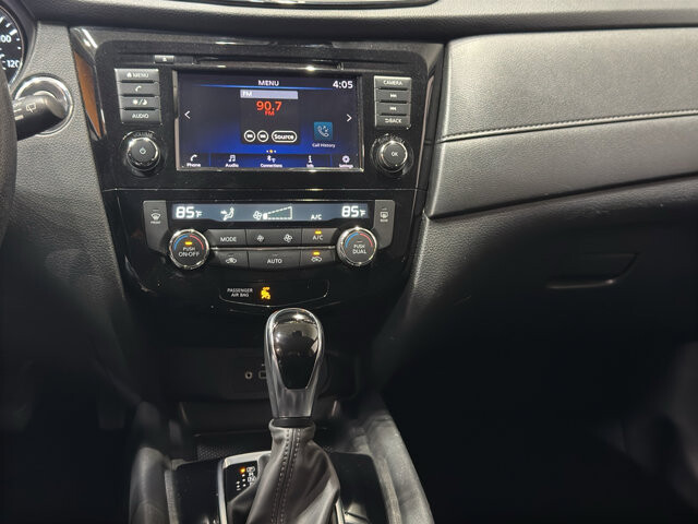 2019 Nissan Rogue in Burlington, WI 53105 - 18136688 28