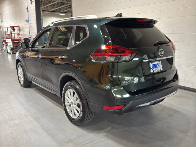 2019 Nissan Rogue in Burlington, WI 53105 - 18136688 3