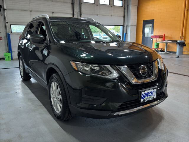 2019 Nissan Rogue in Burlington, WI 53105 - 18136688 7