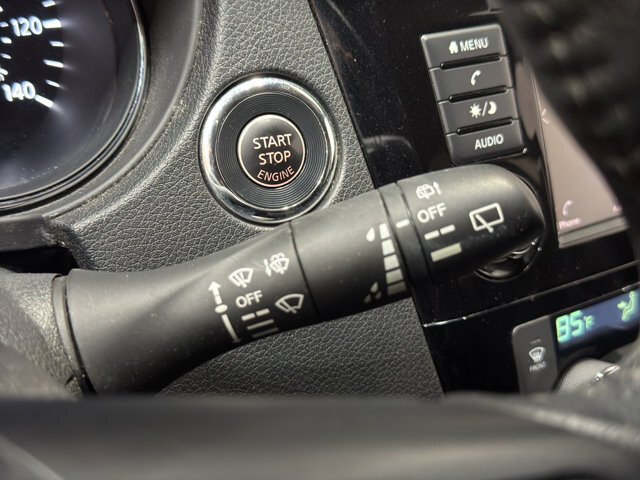 2019 Nissan Rogue in Burlington, WI 53105 - 18136688 26
