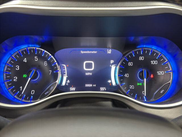2023 Chrysler Pacifica in Burlington, WI 53105 - 18136689 29