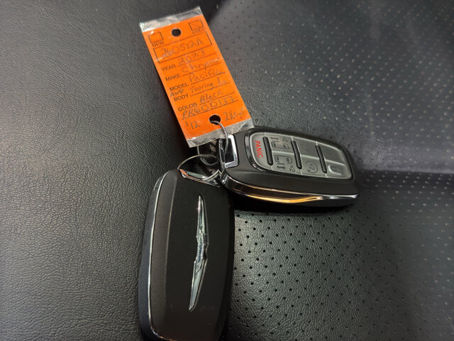 2023 Chrysler Pacifica in Burlington, WI 53105 - 18136689 41