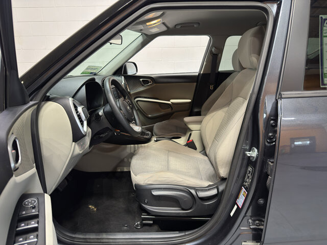 2020 Kia Soul in Burlington, WI 53105 - 18136695 13