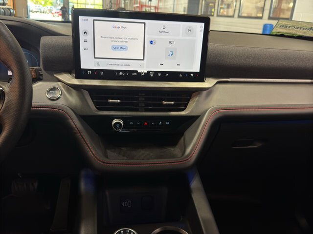 2026 Ford Explorer in Burlington, WI 53105 - 18136696 31