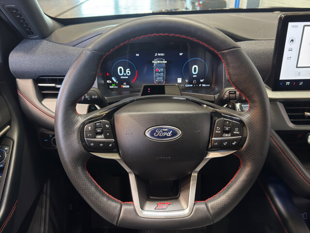 2026 Ford Explorer in Burlington, WI 53105 - 18136696 25