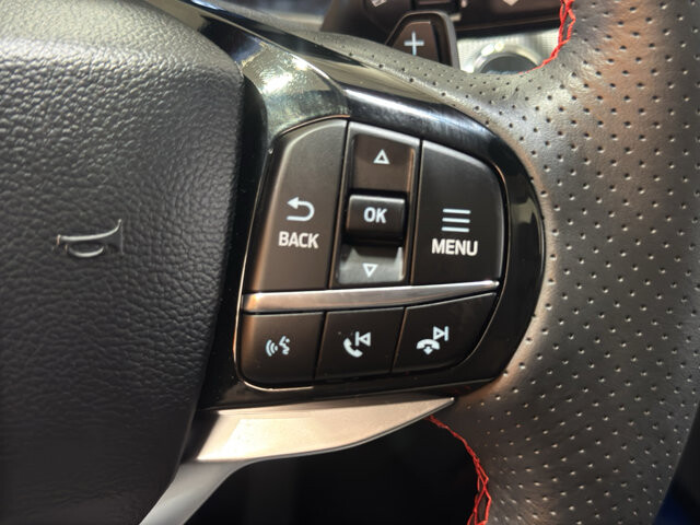 2026 Ford Explorer in Burlington, WI 53105 - 18136696 28