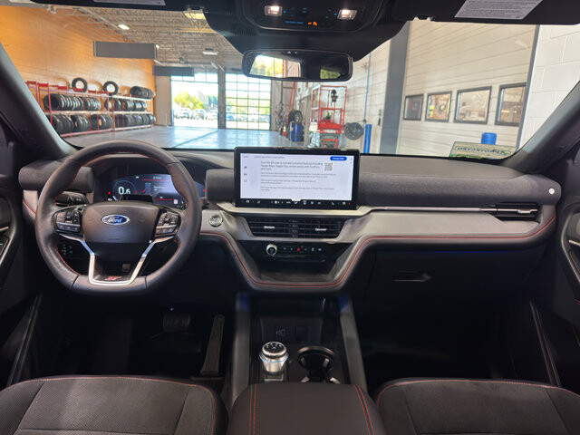 2026 Ford Explorer in Burlington, WI 53105 - 18136696 14