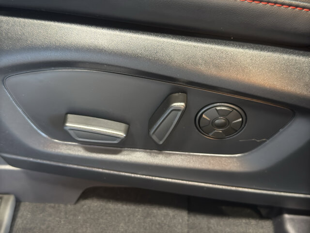 2026 Ford Explorer in Burlington, WI 53105 - 18136696 19