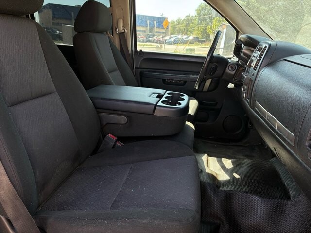 2012 Chevrolet Silverado 2500 in Arvada, CO 80002 - 18136700 11