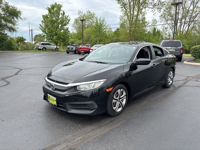 2016 Honda Civic in Marysville, OH 43040 - 18136701 3
