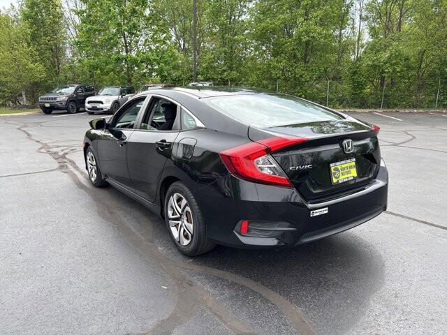 2016 Honda Civic in Marysville, OH 43040 - 18136701 5
