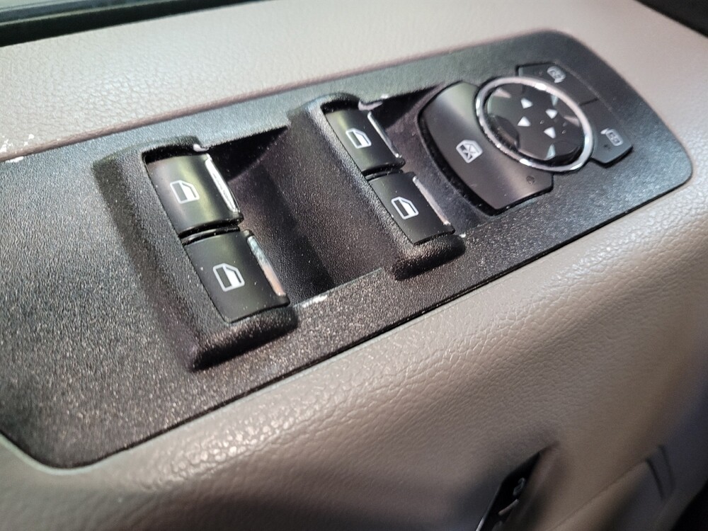 2020 Ford F150 in Montclair, CA 91763 - 18136713 27