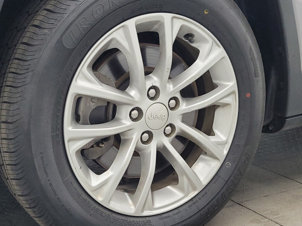 2019 Jeep Cherokee in Antioch, TN 37013 - 18136714 31