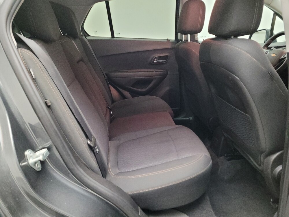 2020 Chevrolet Trax in Montclair, CA 91763 - 18136716 19