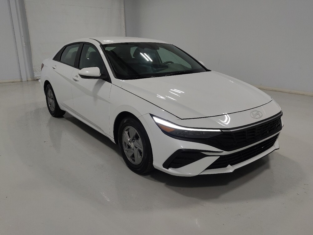 2025 Hyundai Elantra in Columbus, OH 43228 - 18136717 13