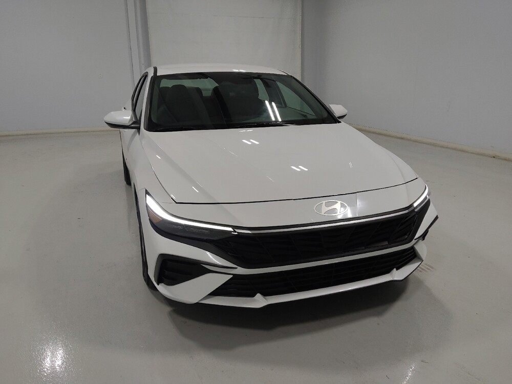 2025 Hyundai Elantra in Columbus, OH 43228 - 18136717 14