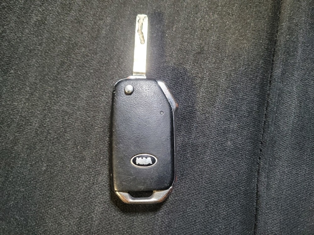 2020 Kia Soul in Downey, CA 90241 - 18136718 32