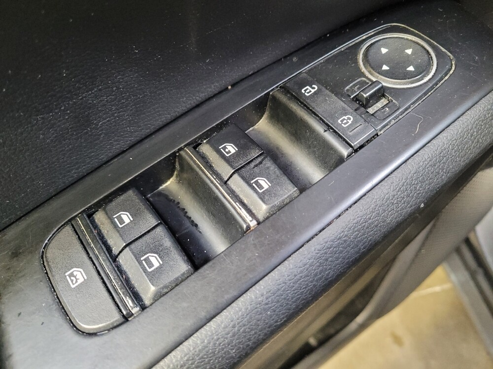 2020 Kia Soul in Downey, CA 90241 - 18136718 27