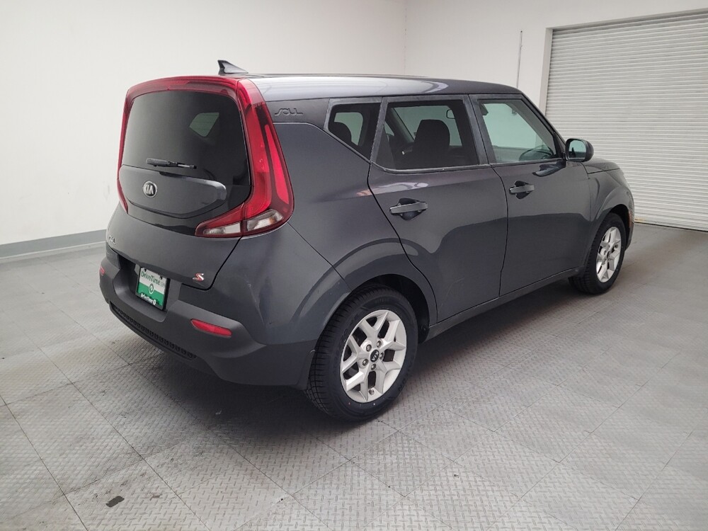 2020 Kia Soul in Downey, CA 90241 - 18136718 9
