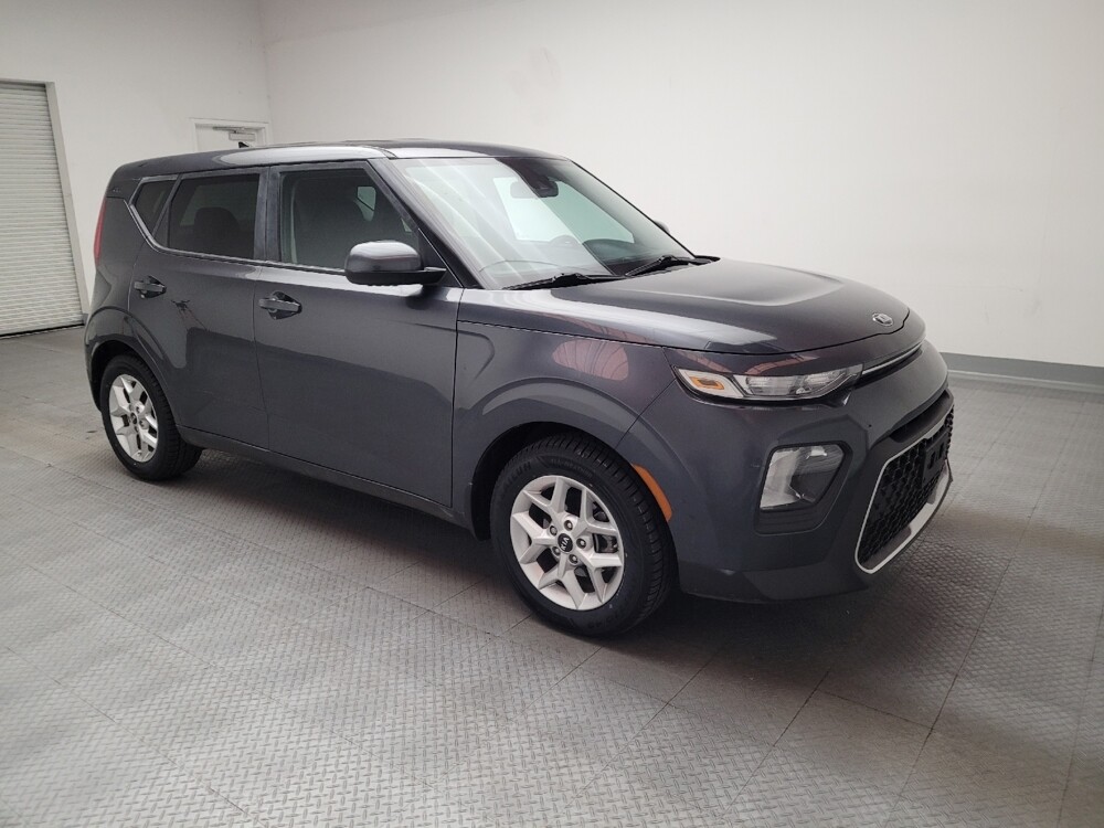 2020 Kia Soul in Downey, CA 90241 - 18136718 11