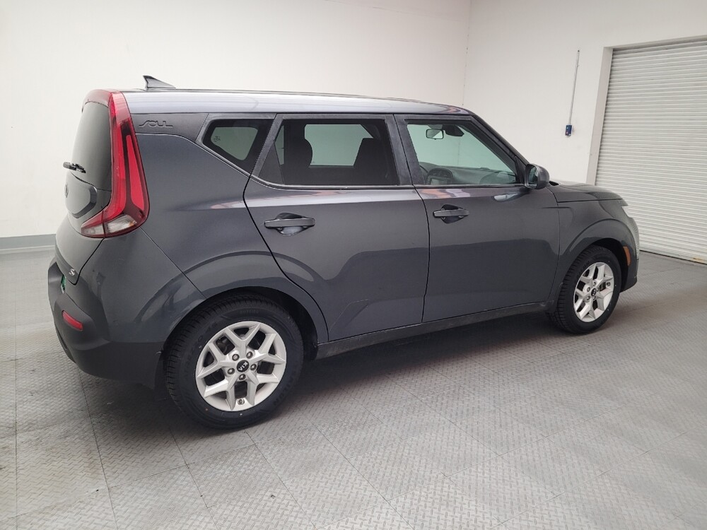 2020 Kia Soul in Downey, CA 90241 - 18136718 10