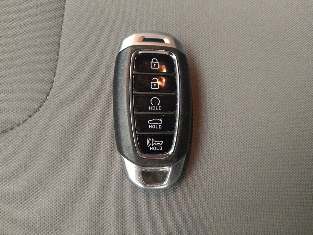 2022 Hyundai Elantra in Ocala, FL 34471 - 18136722 32