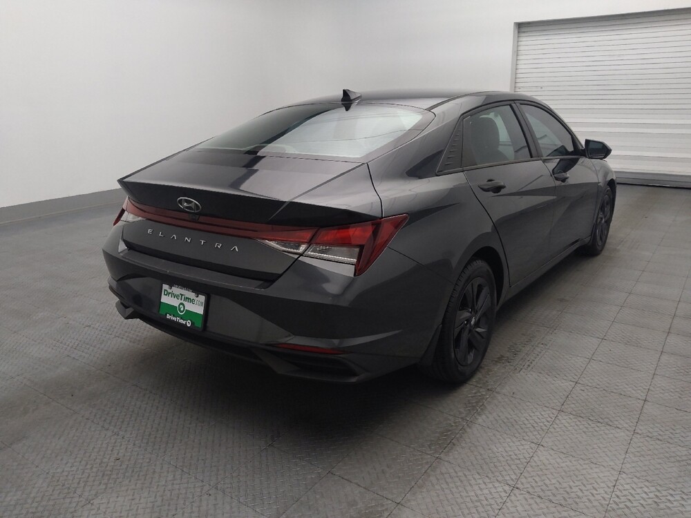 2022 Hyundai Elantra in Ocala, FL 34471 - 18136722 9