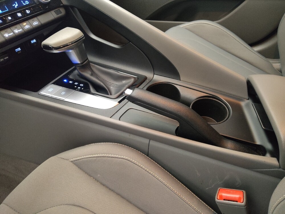 2022 Hyundai Elantra in Ocala, FL 34471 - 18136722 26